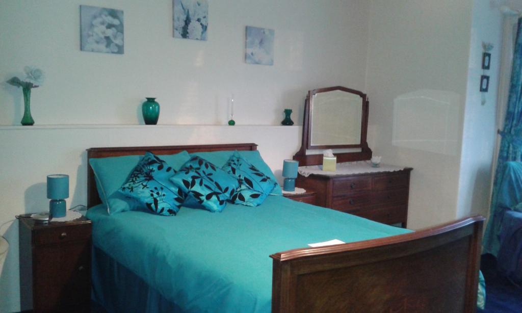 Bed and Breakfast Westleigh House Farm Бидефорд Номер фото
